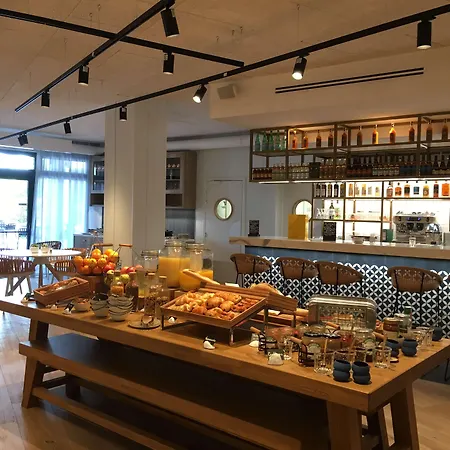Radisson Aix En Provence Hotel 4*
