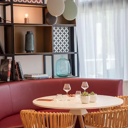 Radisson Aix En Provence Hotel 4*