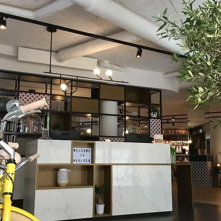 酒店 普罗旺斯地区艾克斯金色郁金香酒店 4*