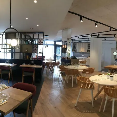 普罗旺斯地区艾克斯金色郁金香酒店 酒店 普罗旺斯地区艾克斯